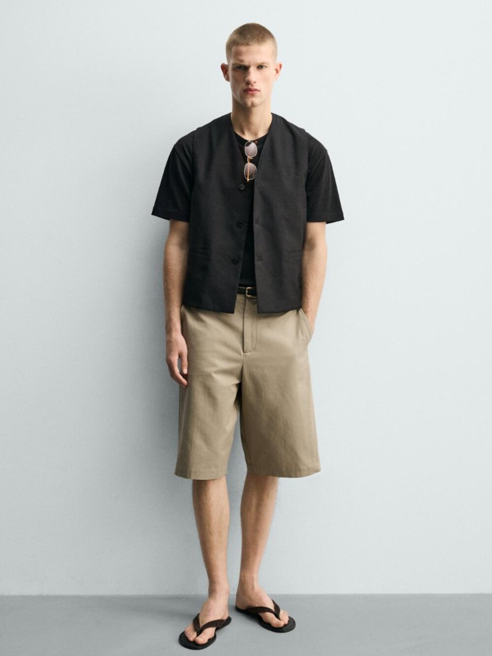 Zara — Relaxed Fit Cotton Blend Shorts — Beige — Size 30